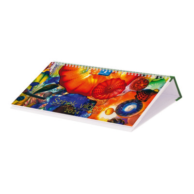 Asztali naptár fehér lapokkal 320 × 150 mm Színek világa fekvő műbör hátlappal zöld Dayliner 2024. Asztali naptár fehér lapokkal 320 × 150 mm Színek világa fekvő műbör hátlappal zöld Dayliner 2024.