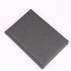 Határidőnapló Bolero B/5, napi krémszínű lapokkal szürke Realsystem 2026. Író- irodaszer, papíráru Realsystem