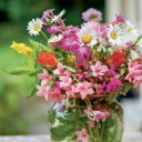 Falinaptár képes lemeznaptár 300x300mm, Flowers Realsystem 2027.