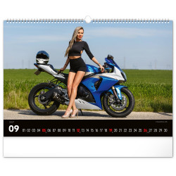 Falinaptár képes  480×330mm Girls & Bikes  Realsystem 2027.