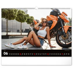 Falinaptár képes  480×330mm Girls & Bikes  Realsystem 2027.