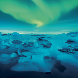 Falinaptár képes lemeznaptár 300x300mm, Aurora Borealis Realsystem 2027.