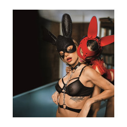 Falinaptár képes 330 × 330 mm, fehér lapokkal Hot Girls 18+ Dayliner 2026.