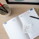 Határidőnapló agenda Standard B/5, napi fehér lapokkal zöld Bluering® 2027.